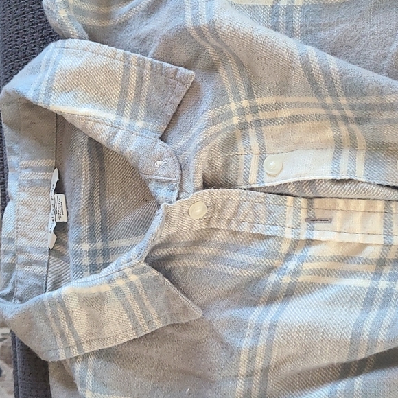 American Eagle Flannel - Picture 2 of 4